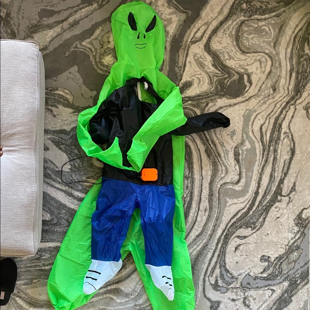 Alien Inflatable Kids Costume - Green and Black